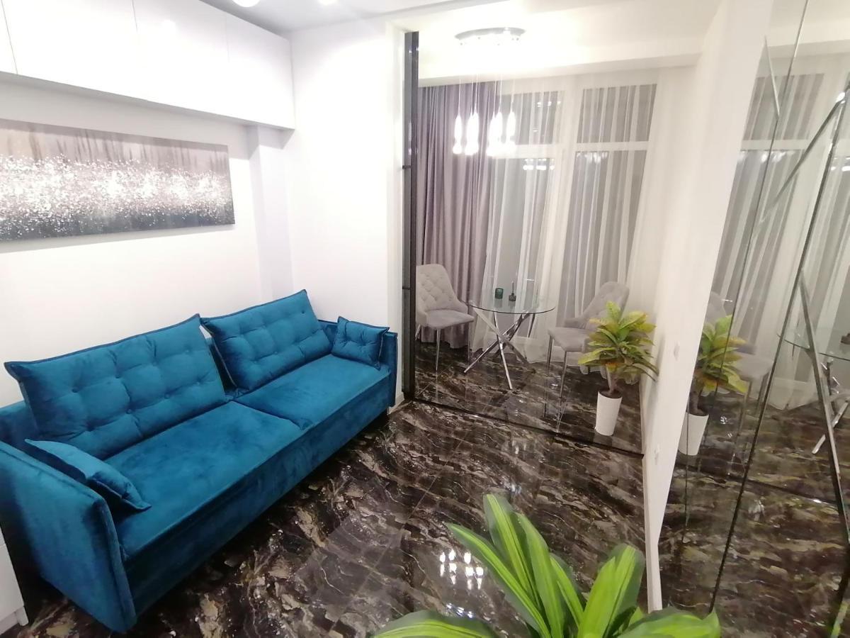 Новобудова Сам Центр Вул Шевченка 60 Оперний 10Хв Appartement Lviv Buitenkant foto