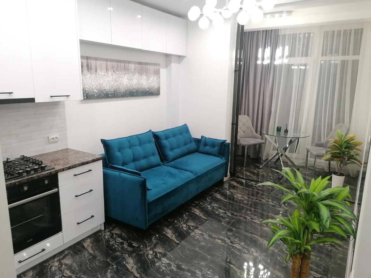 Новобудова Сам Центр Вул Шевченка 60 Оперний 10Хв Appartement Lviv Buitenkant foto
